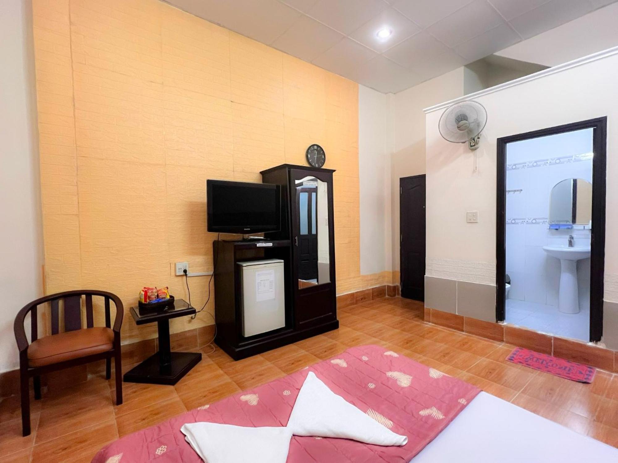 Hotel Khach San Nam Do 1 Can Tho Exterior foto